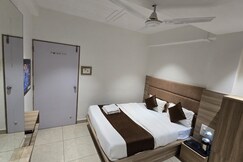 Gokul Guest House, Ahmedabad