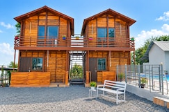 Royal Shourya's Resort, Karad