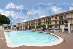 Best Western Surf City, Orange