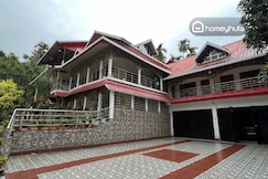 Thulung Shared Nature Stay With Swimming Pool | 1BR |FF  By Homeyhuts, Gorubathan