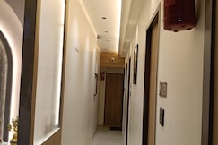 HOTEL LEXUS7, Mumbai