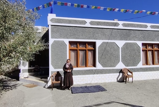 Padma Guest House
