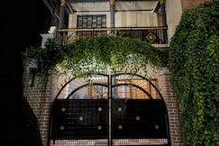 Cozyflix Cottage 2BR- FF in Dehradun by Homeyhuts, Dehradun