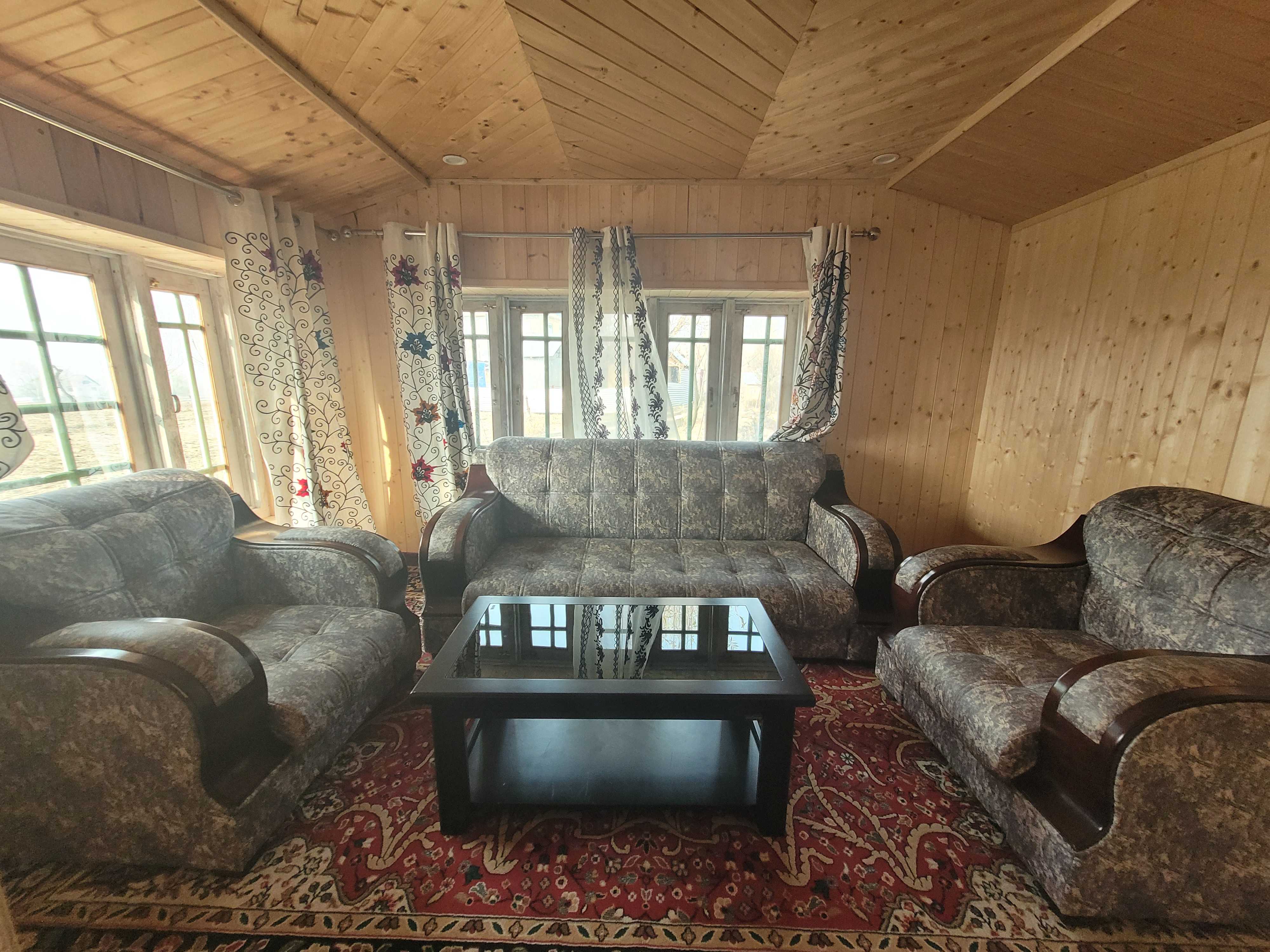 Hotel O Home Jabeena Homestay - Tap to explore photos