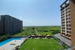 Weekend Address Surat, Surat