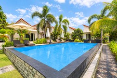 Favorit Bungalows, Bali
