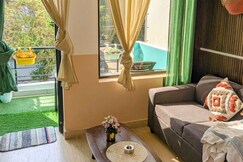 Sunny Balcony Escape Free WiFi, Private Bathroom, Gurgaon
