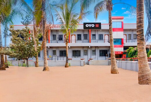 Hotel O Yogiraj Mini Kokakan Restaurant & Lodging