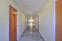 Super Townhouse Hills Palace, Ooty