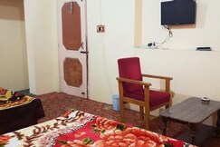 Hotel Golden Eye, Srinagar