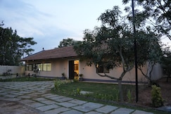 Peony by Dhiya Private Pool Villa Near Hoskote, Hoskote