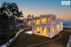 StayVista at Montara View, Trimbak
