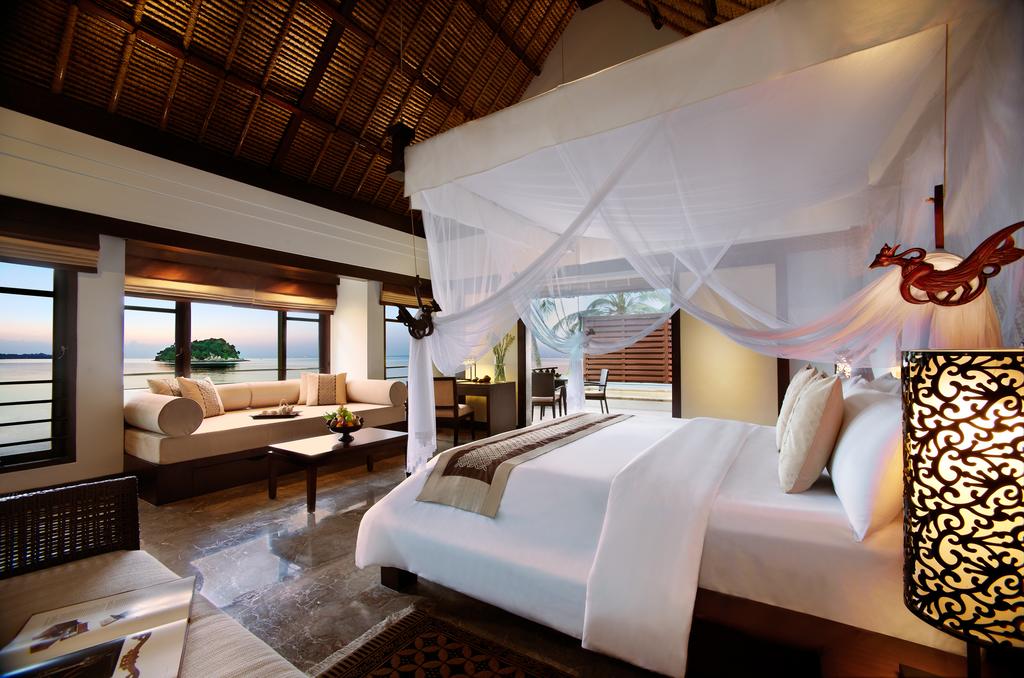 Banyan Tree Bintan - Tap to explore photos