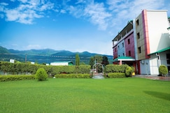 Hotel Dev Bhoomi and Party Lawn, Haldwani