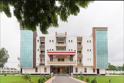 Surja Resort, Bara Banki