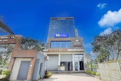 FabHotel Royal Imperio, Mulshi