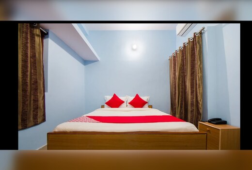 Savitri Inn
