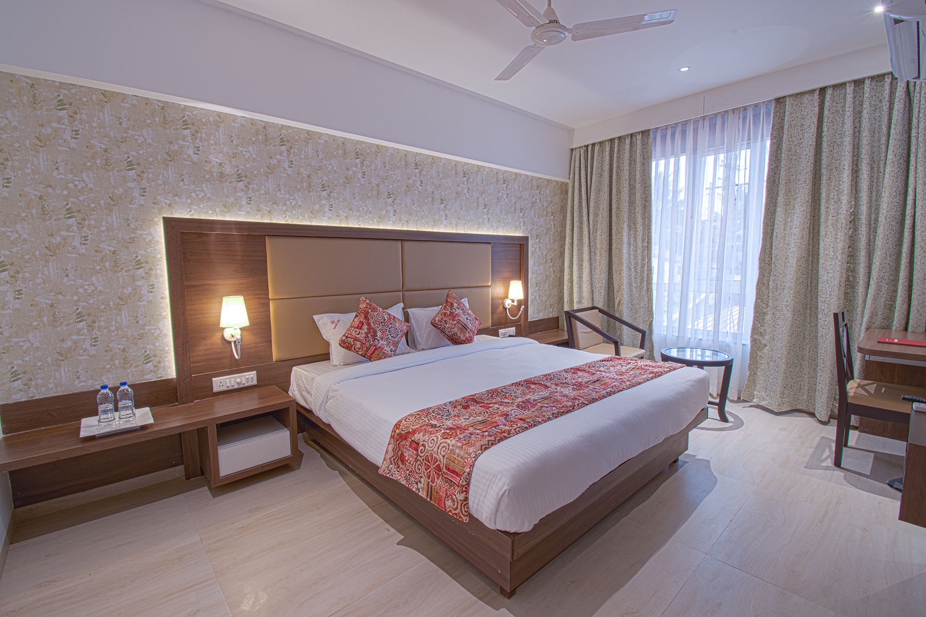 Executive AC Room 1