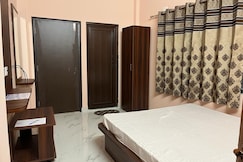 Laxmi Homestay Grand, Kolkata