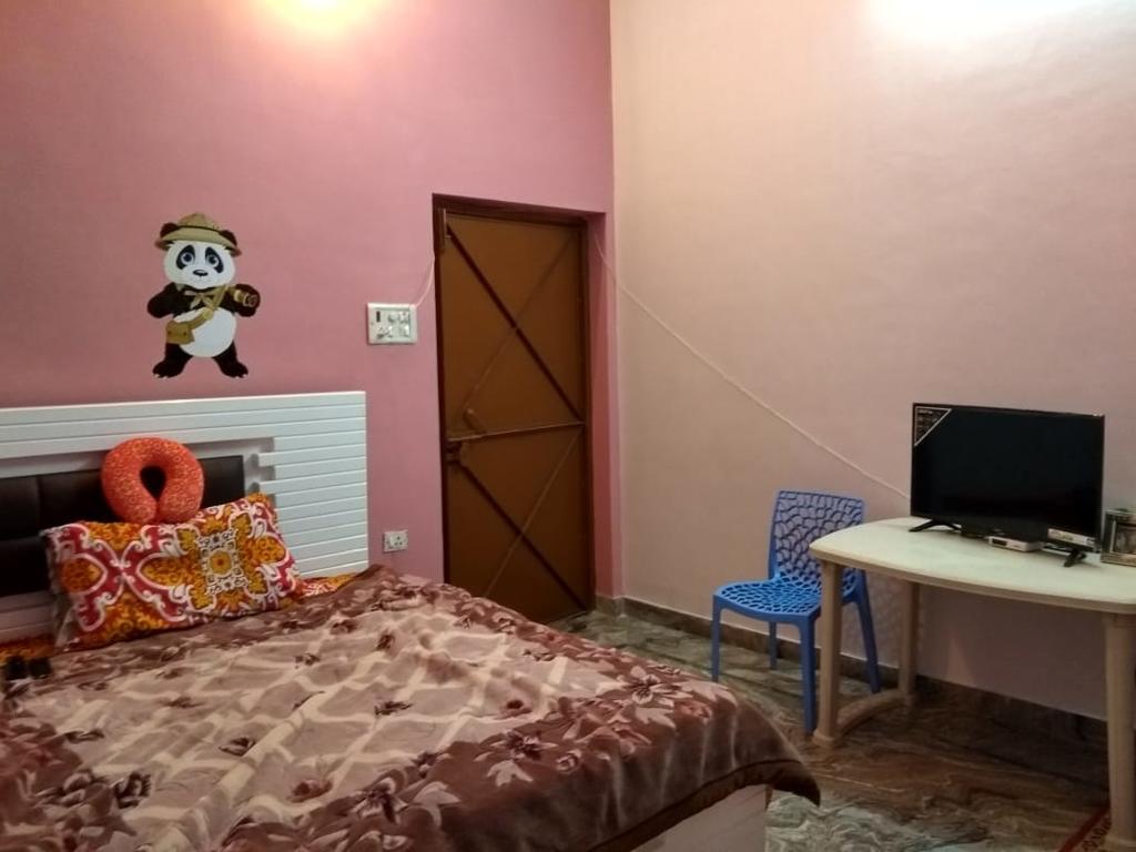 Panda Homestay - Tap to explore photos