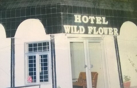 Hotel Wild Flower - Tap to explore photos