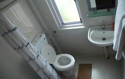 Double Bedroom - 1st Floor