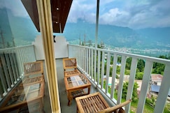 The Urban Retreat, Manali