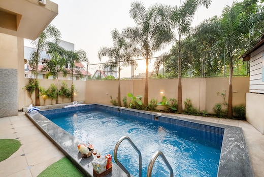 Infinity Luxury Villa - 5BHK I Private Pool I Baga Beach