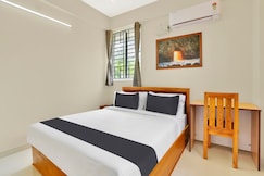 Super Collection O Lefort LUXE by PopTavern, Thiruvananthapuram