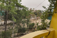 Krishna Kulam Stay Near krishna janmbhoomi, Mathura