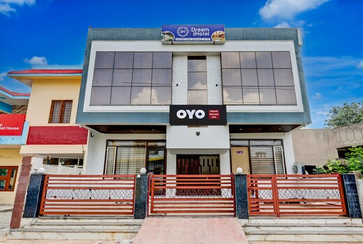 Hotel O DREAM INN