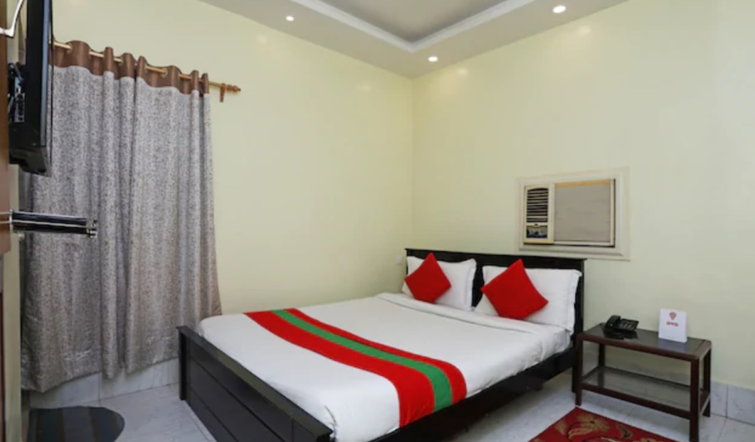 Sai International Guest House - Tap to explore photos