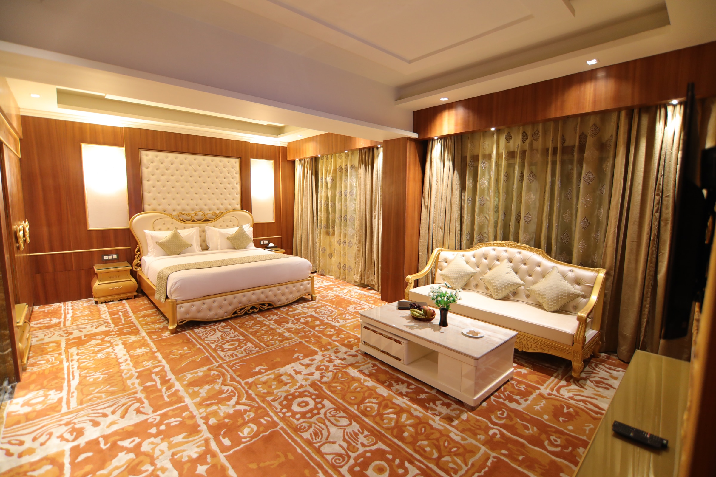 Udman Hotel, Haridwar - Tap to explore photos