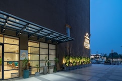 Hotel Regal Grand, Bhopal