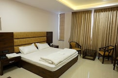 HOTEL EMPIRE, Mohali