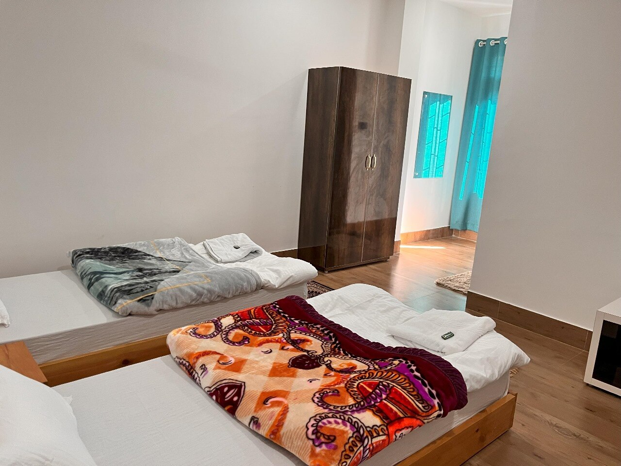 Encamp Sangti Homestay - Tap to explore photos