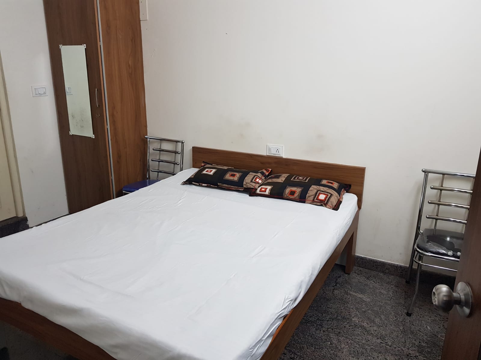 Hotel Bangalore Residency By WB Inn - Tap to explore photos