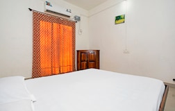 AC Deluxe Room