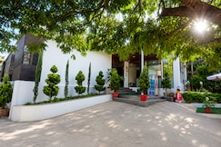 Hotel Kaka Inn, Mount Abu, Mount Abu