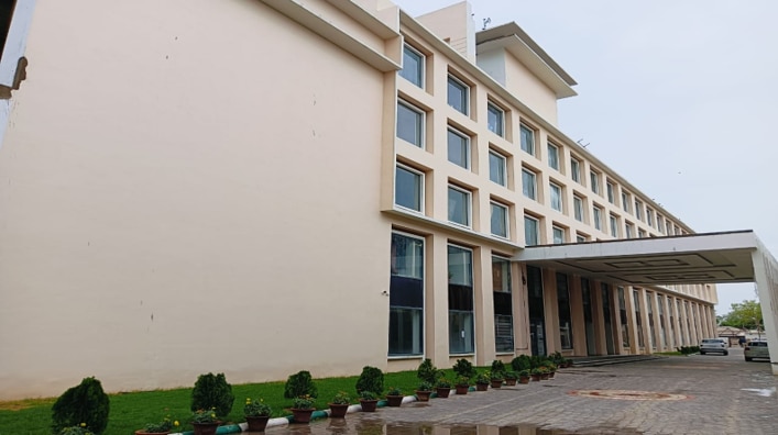 Tulsi Bhawan,Ayodhya - Tap to explore photos