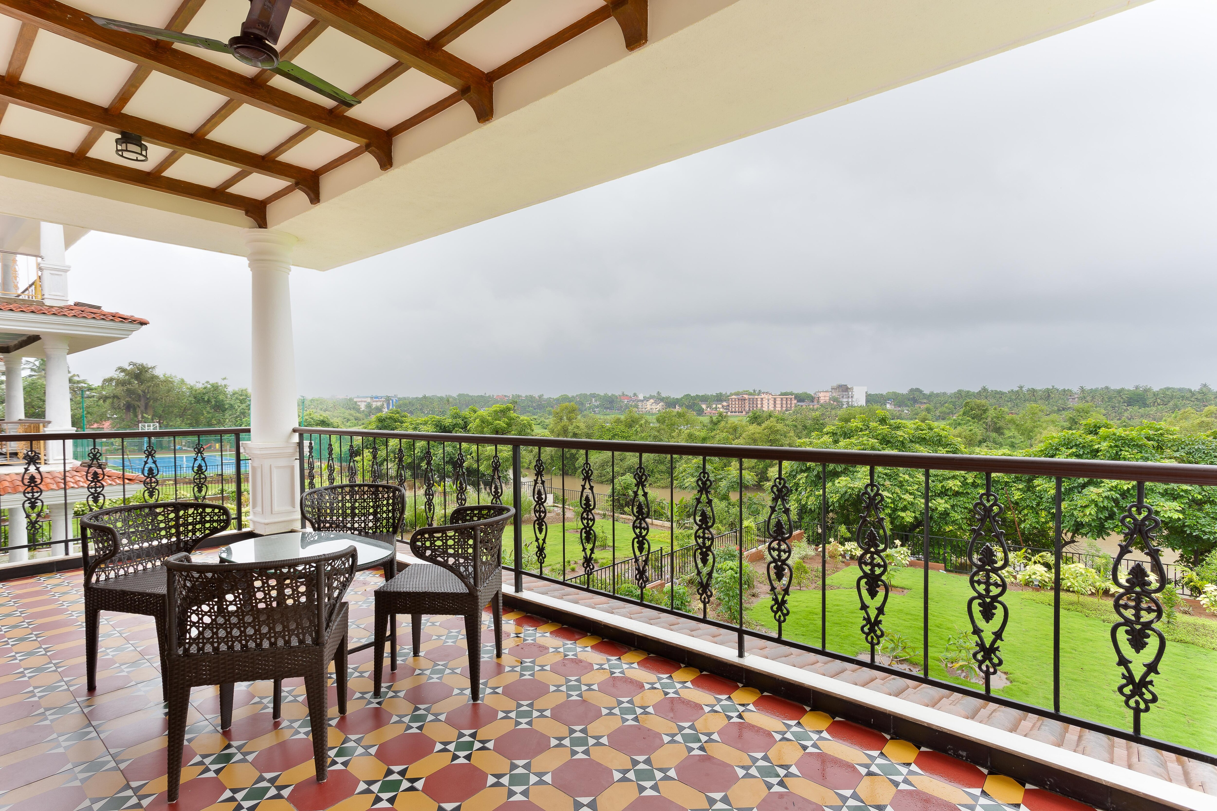 Melhor stays villas L-E4 luxurious 3BHK villa - Tap to explore photos