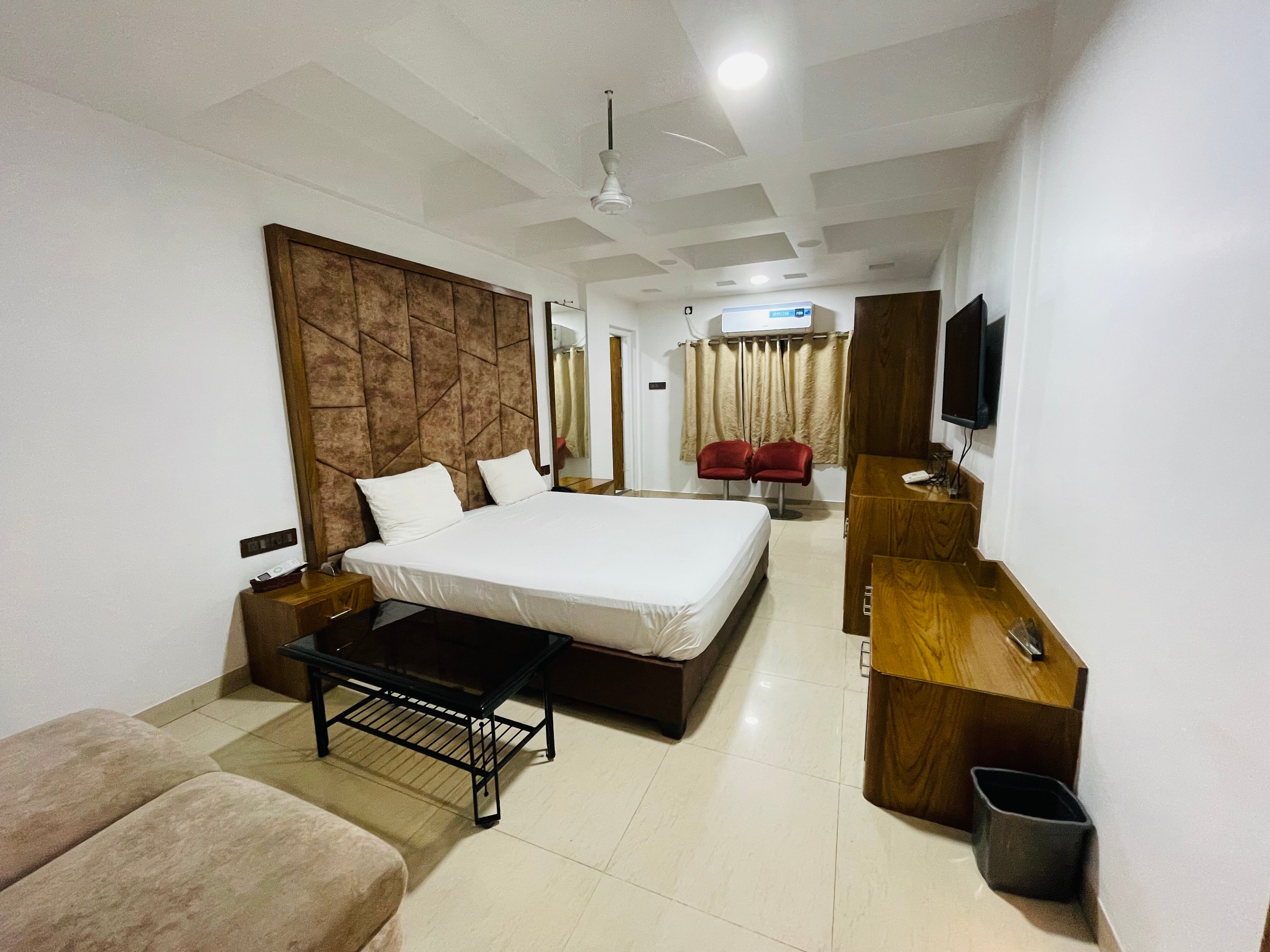Hotel Palace 5
