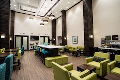 Hampton Inn & Suites East Gate Regina, Regina, Saskatchewan