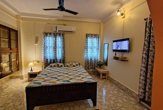 Sarkar-Villa