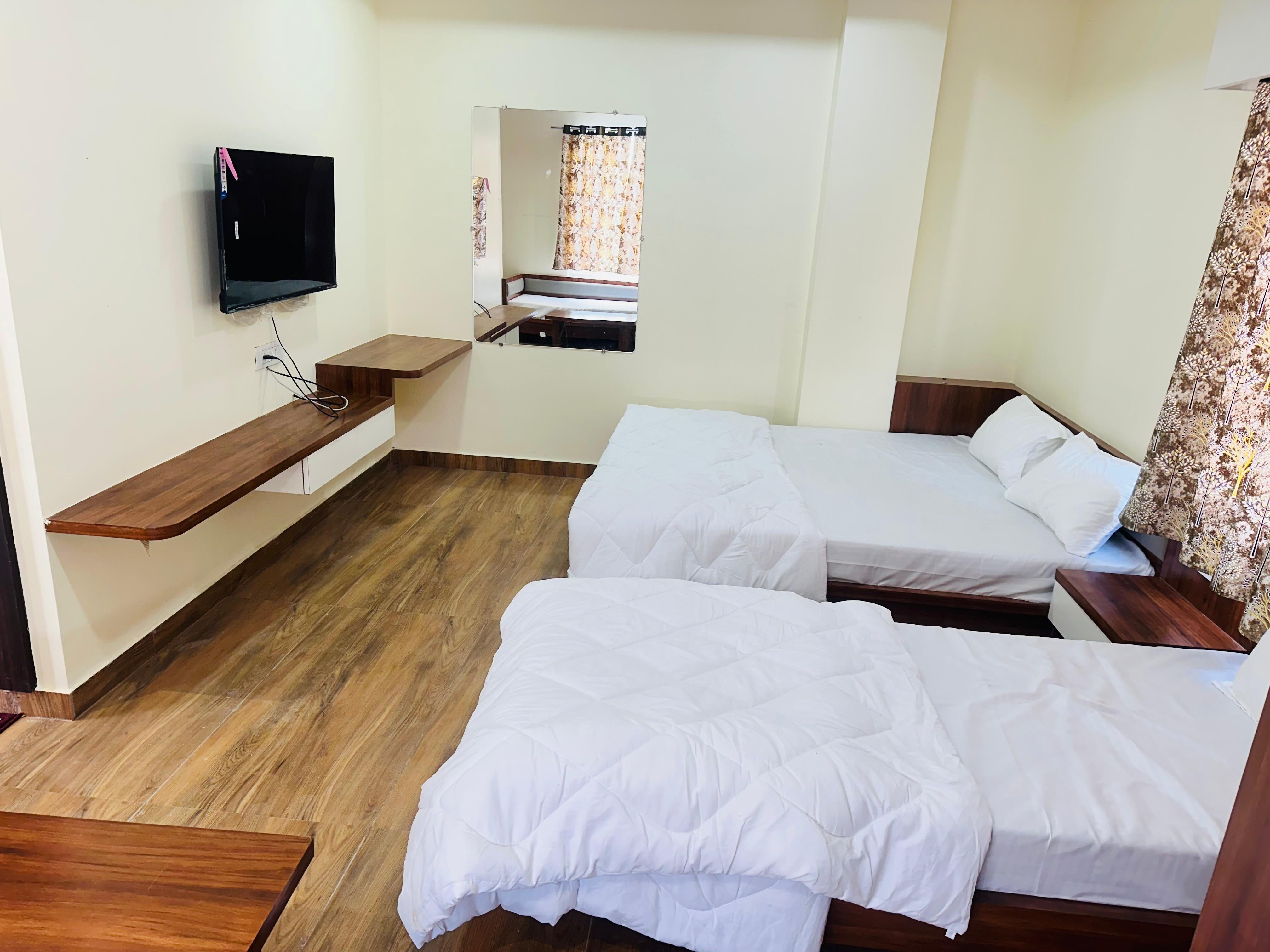 Shree Majisa Hotel and Restaurant - Tap to explore photos