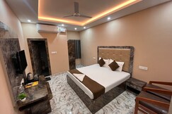 Pepper Stayz Ayodhya, Ayodhya
