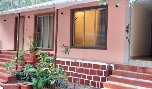 Janata Happy Home Matheran, 300 m from Matheran Railway Station