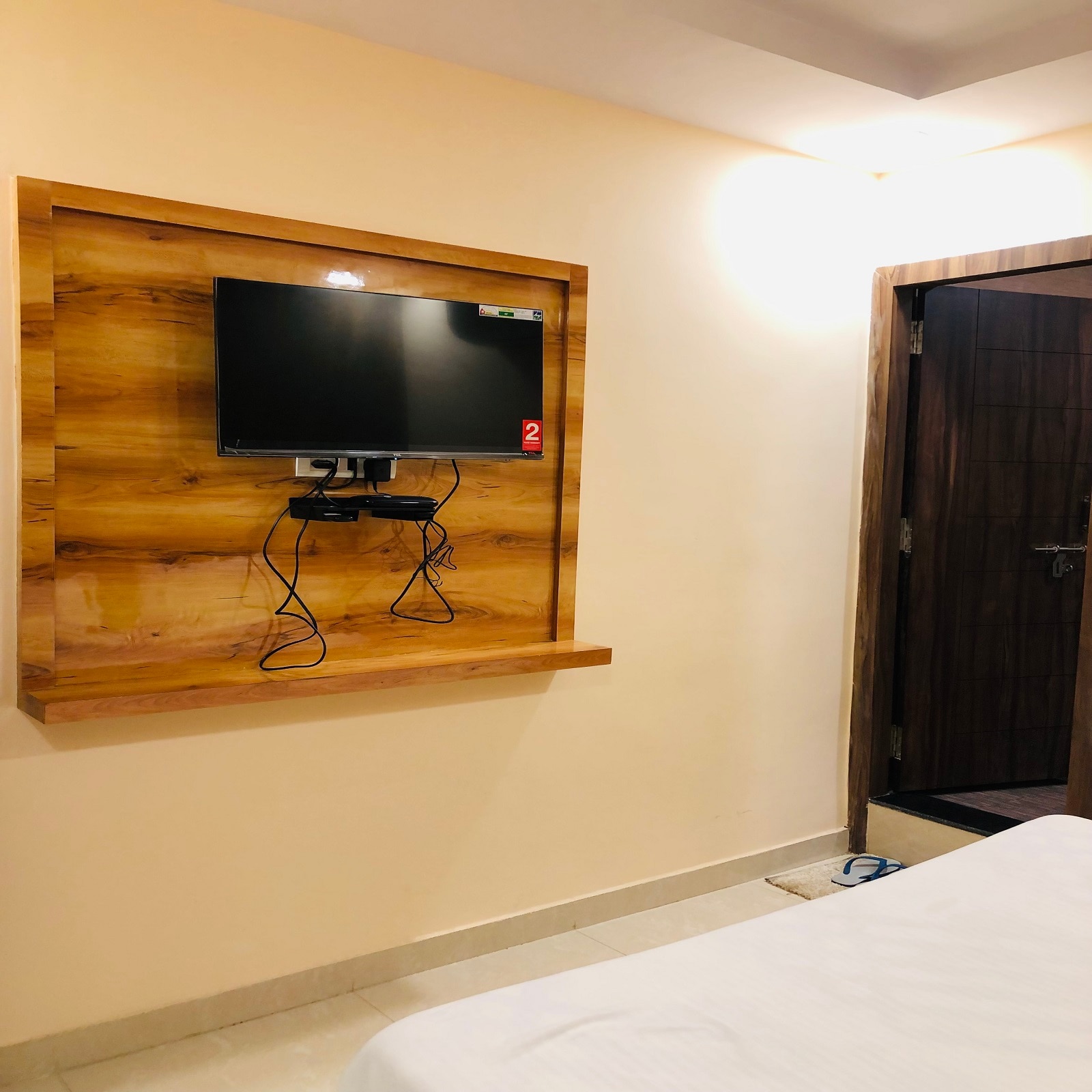 Hotel Crystal Lucknow - Tap to explore photos