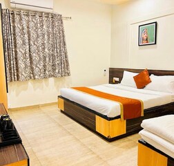 Deluxe AC Room