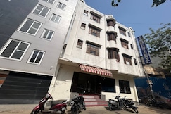 Hotel Singh Continental, Delhi